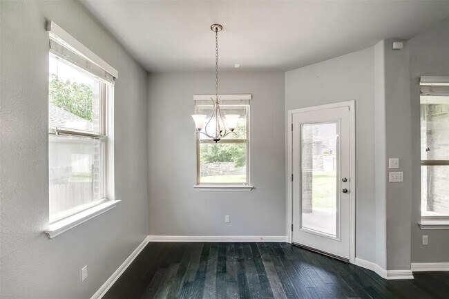 Building Photo - 2723 Enza Ct