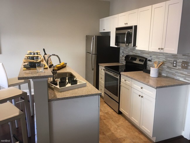 Building Photo - 26 S Calvert St