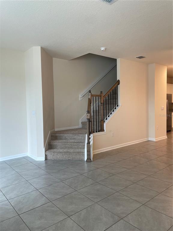 Building Photo - 159 Redbud Rd