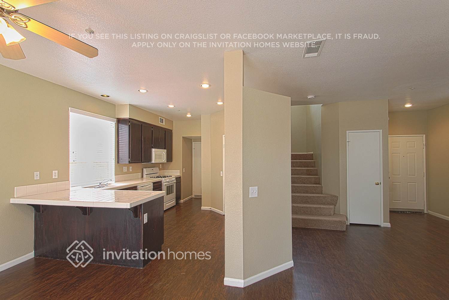 Building Photo - 15441 Martos Rd