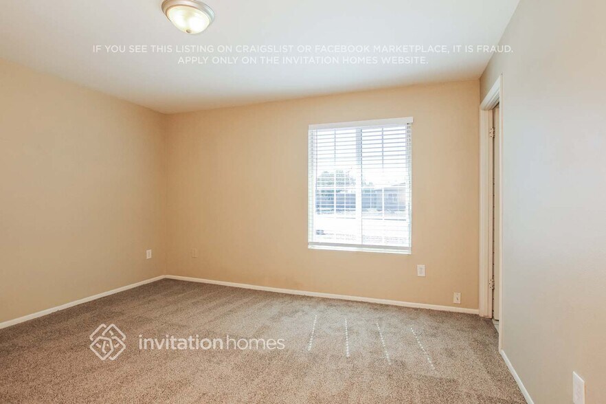 Building Photo - 3902 W Camino Acequia