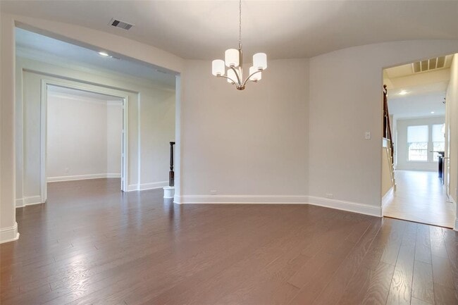 Building Photo - 10307 Latta Creek Dr