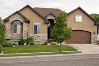 Building Photo - 5101 Emmeline Dr
