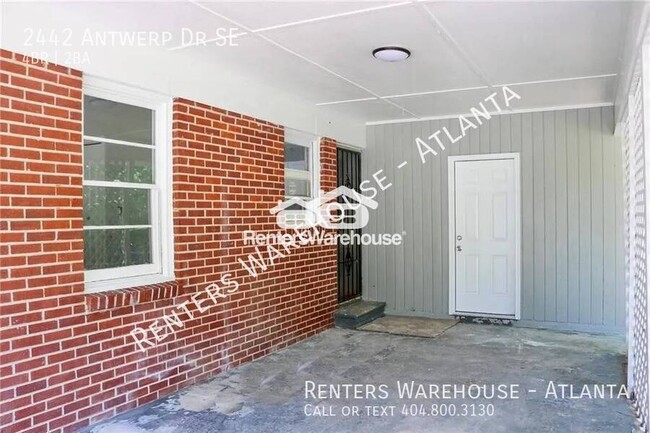 Building Photo - Charming and Fully Renovated 4-Bedroom Bri...