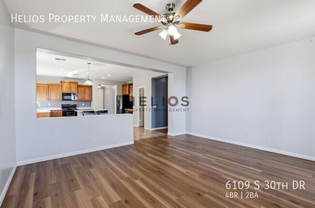 Building Photo - 6109 S 30th Dr