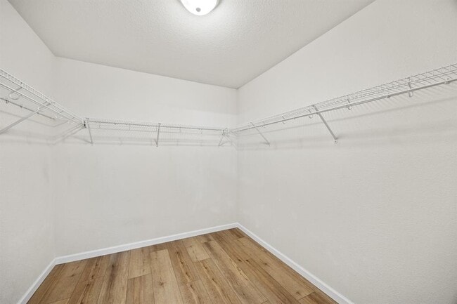 Building Photo - 1429 Davis Mountain Loop