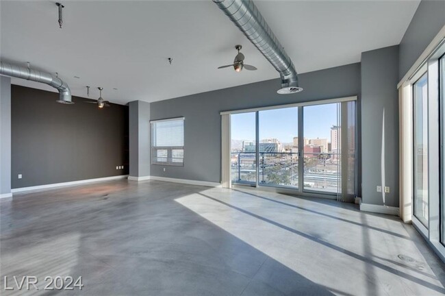 Building Photo - NEWPORT LOFTS--MAGNIFICENT PANORAMIC VIEWS...