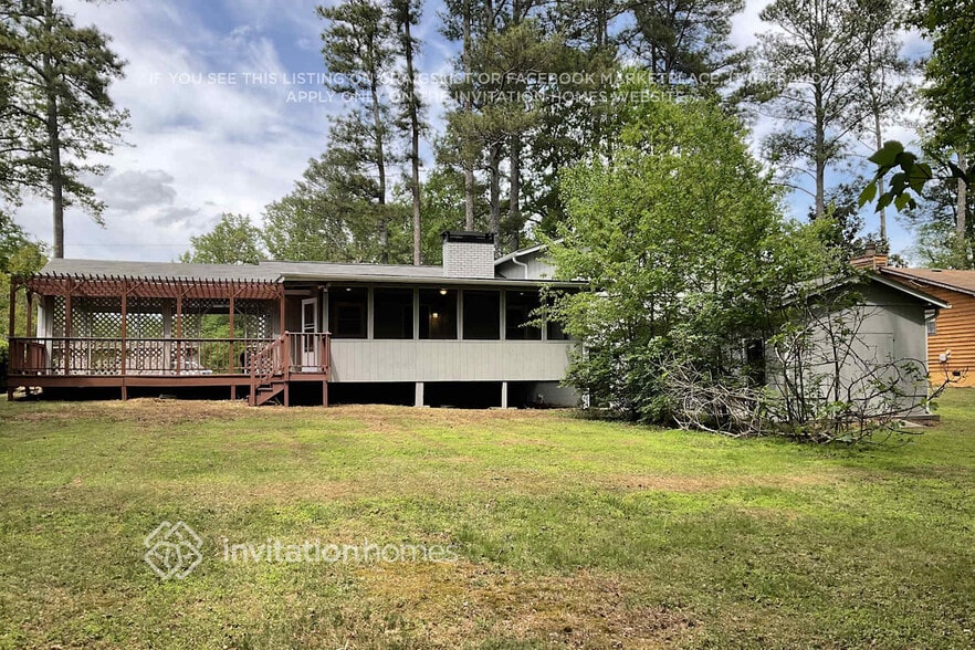 Building Photo - 1690 Whitlock Rd