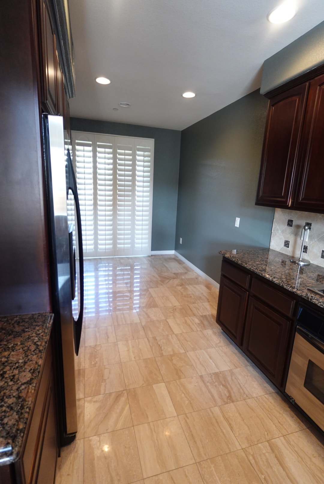 Building Photo - 8894 Spectrum Center Blvd