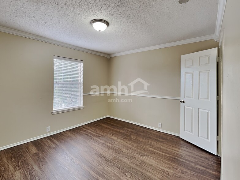 Building Photo - 3109 Spenrock Ct