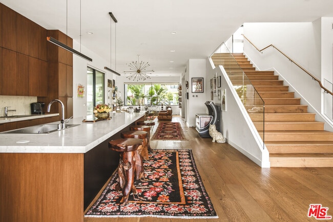 Building Photo - 12662 Rose Ave