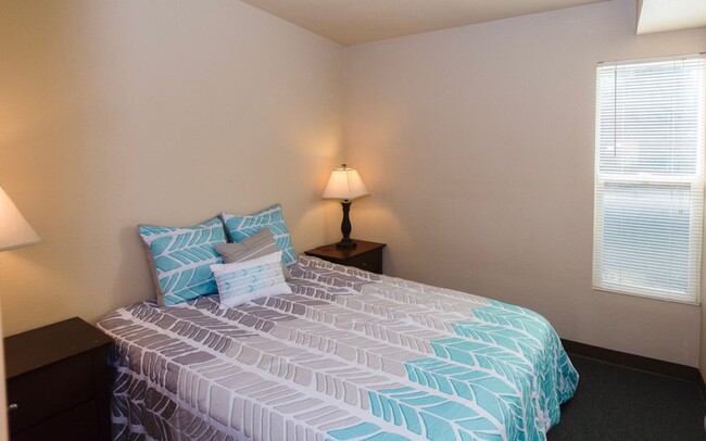 Interior Photo - 601 E Clark