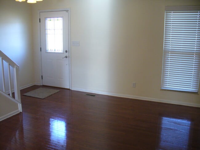 Building Photo - 2469 Sutter Pky