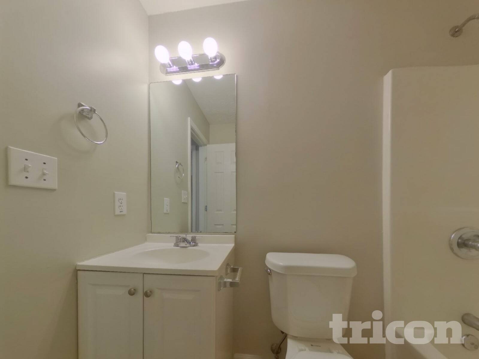 Building Photo - 100 Doves Nest