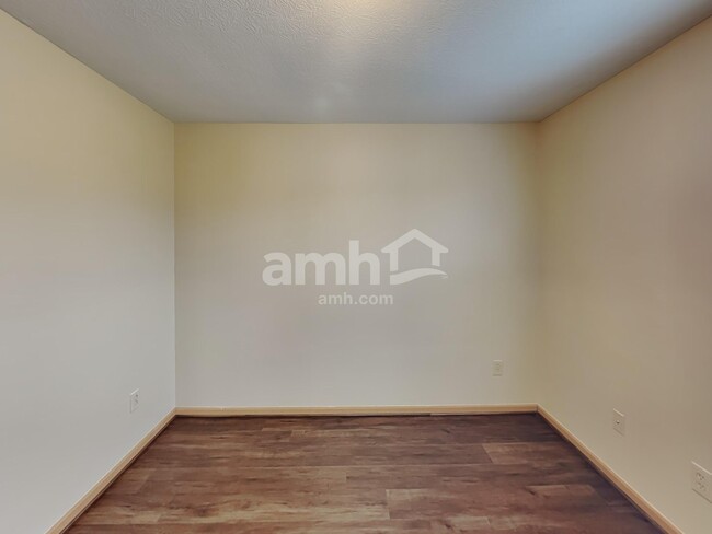 Building Photo - 3985 Boyer Ridge Dr