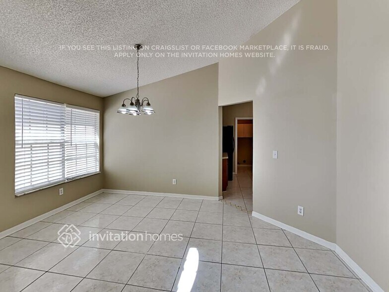 Building Photo - 14411 Grassy Cove Cir