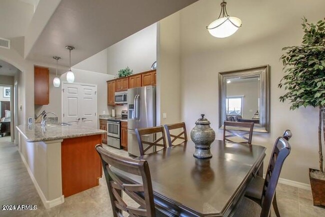 Building Photo - 10136 E Southern Ave