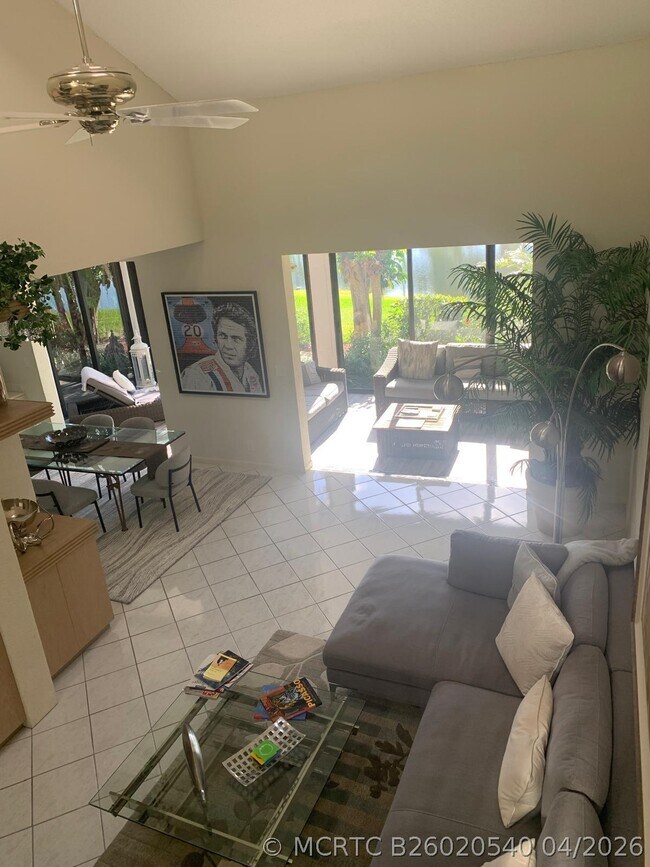 Building Photo - 7770 La Mirada Dr
