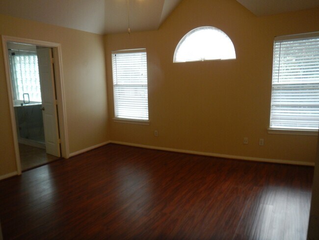 Building Photo - 19007 Dural Dr