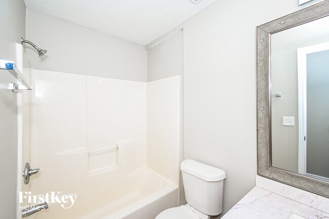 Building Photo - 67 Camden Trail