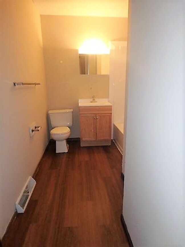 Building Photo - 3417 Bonny Linn Dr