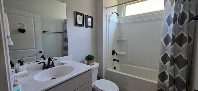 Building Photo - 4981 Adler Ct