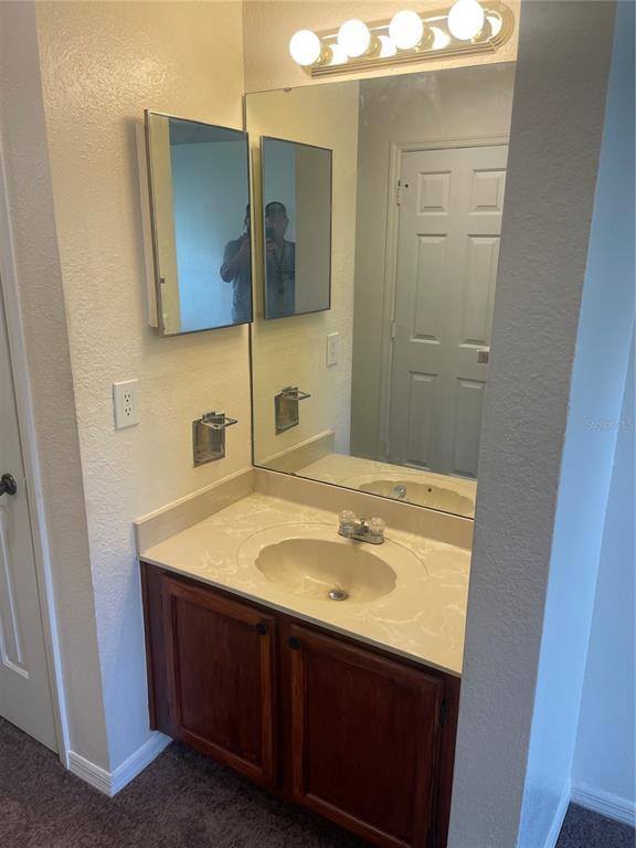 Building Photo - 3210 Clubside Dr