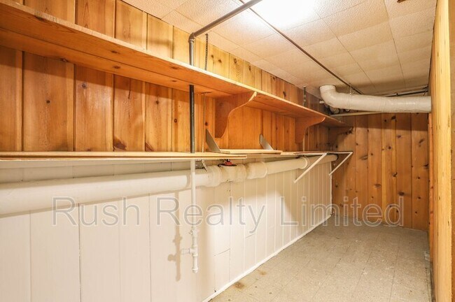 Building Photo - 397 S Logan St