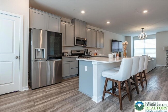 Building Photo - 4936 Brookside Ct