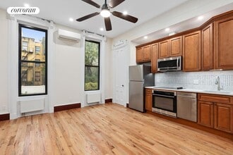 Building Photo - 446 E 118th St