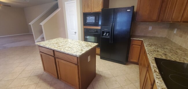 Building Photo - 249 Nomad Ln