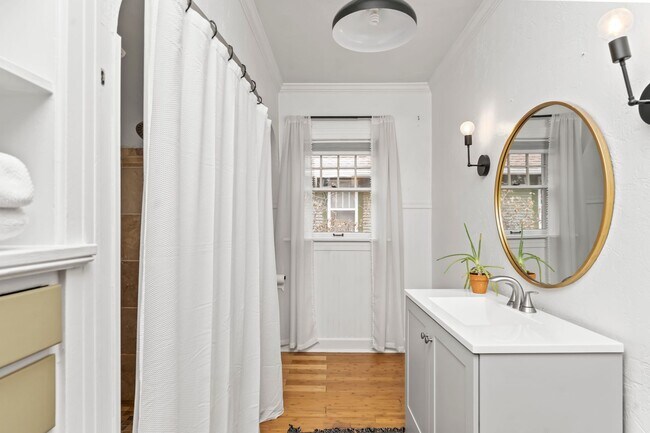 Building Photo - Storybook Home, 4-Bedroom, 2-Bathroom
