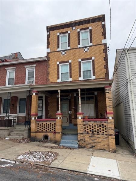 Building Photo - 180 S 17th St