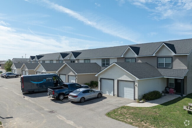 Building Photo - Riverstone Townhomes - Phase II