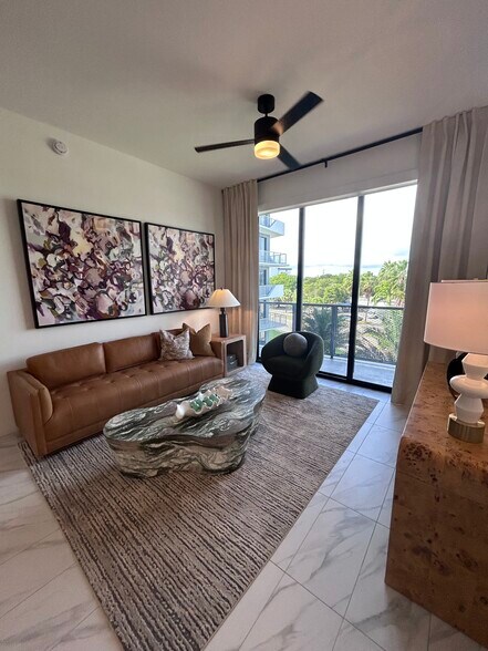 Building Photo - 2362 NE 172nd St