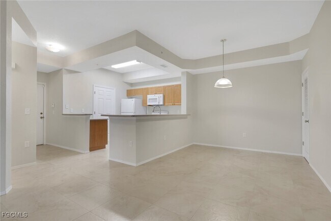 Building Photo - 9025 Colby Dr