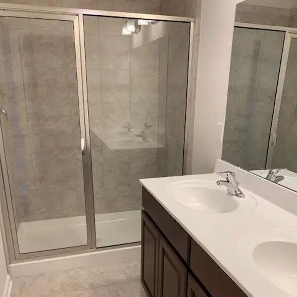 Building Photo - 1391 Black Forest Dr