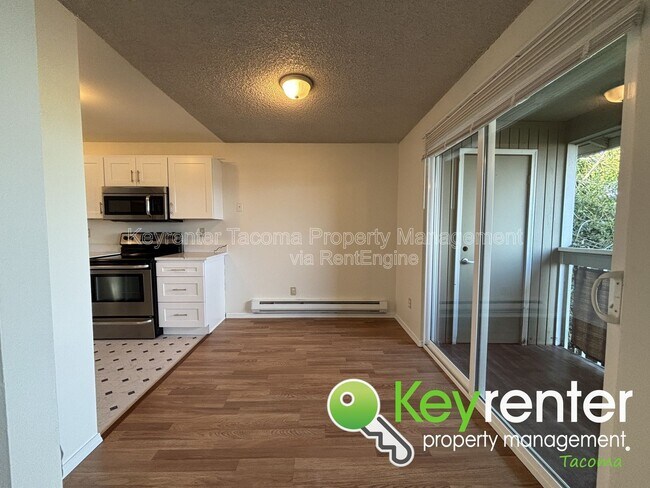 Building Photo - 1412 S I St