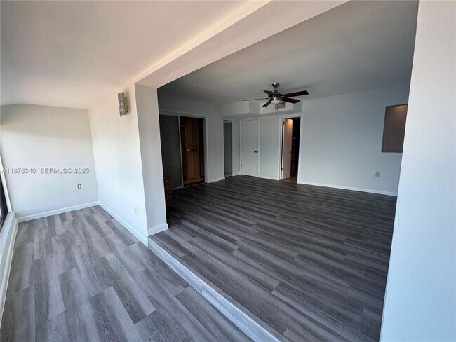 Building Photo - 2777 NE 165th Terrace