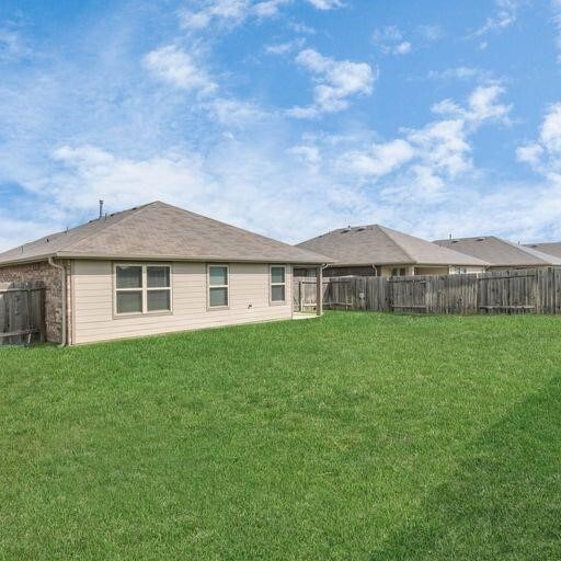 Building Photo - 1827 Gibbons Creek Dr