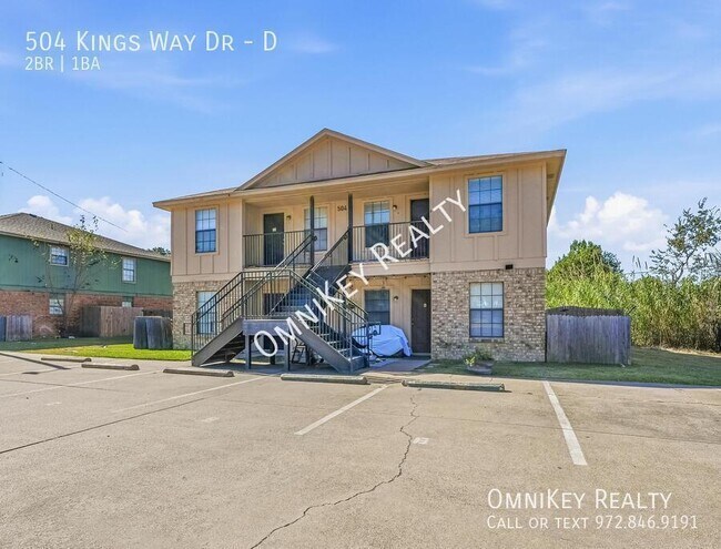 Building Photo - 504 Kings Way Dr