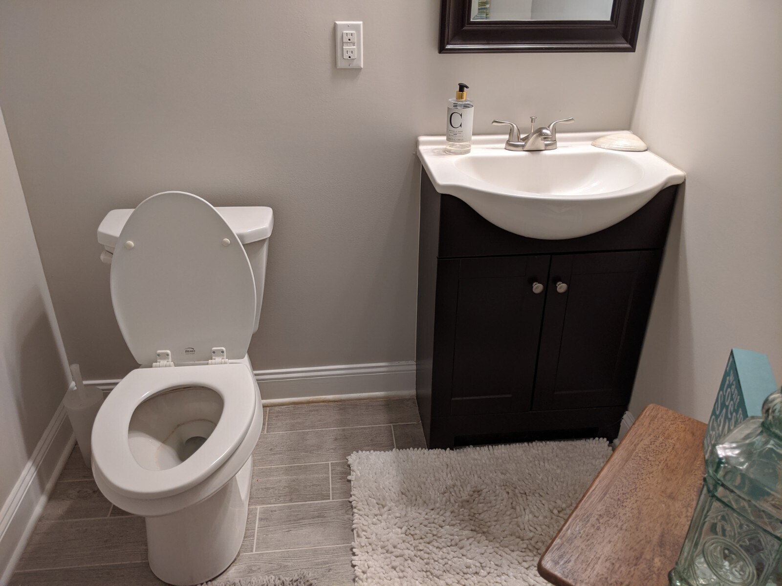 Building Photo - 624 Dudley St