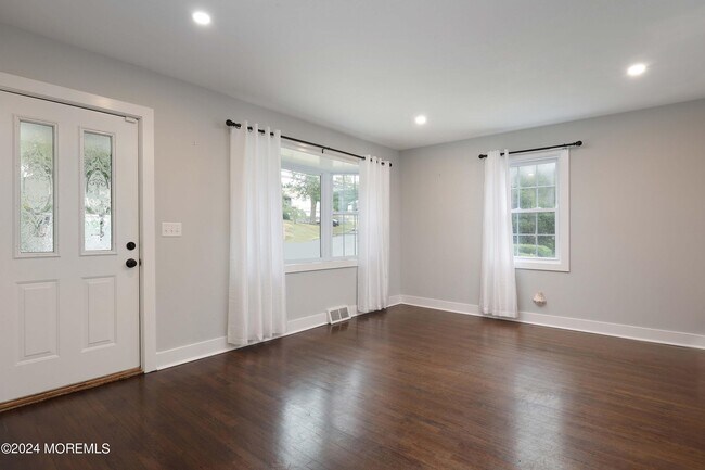 Building Photo - 67 E Highland Ave