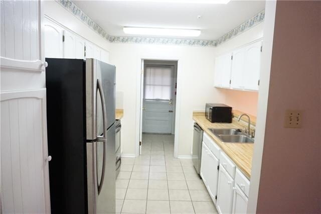 Building Photo - 4216 Loire Dr