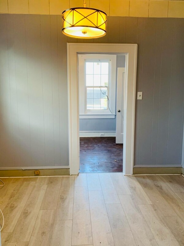 Building Photo - 2601 Fort Ave