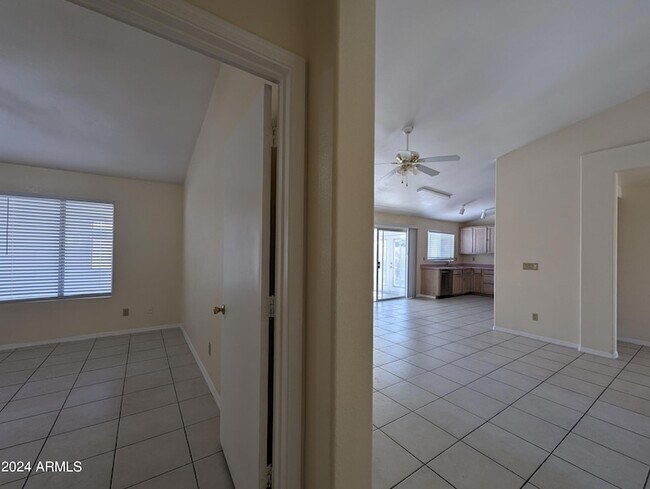 Building Photo - 11941 N 69th Ave