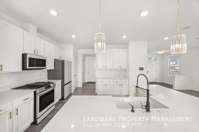 Building Photo - 16318 Wheatgrass St