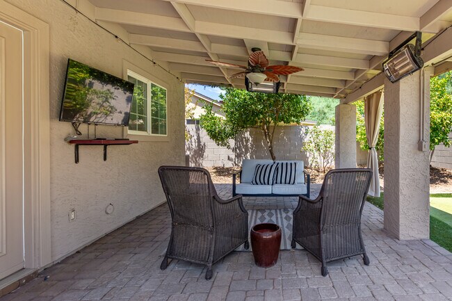 Building Photo - 15433 N 63rd St