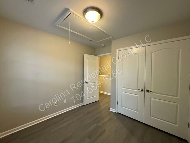 Building Photo - 1606 Termini Dr