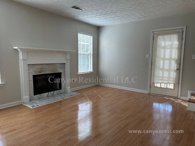 Building Photo - 4543 Latchwood Dr